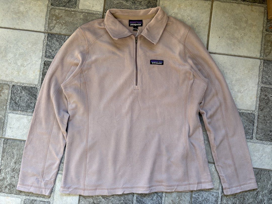 Patagonia Half Zip Fleece Jacket (Category: Coats, Jackets and Outerwear) located in Calamba. Submitted by manila.fits (Listing ID 1469010877, Image 1). Description: Patagonia Half Zip Fleece Jacket Large Width 21 Length 26.5 As new No issue .
