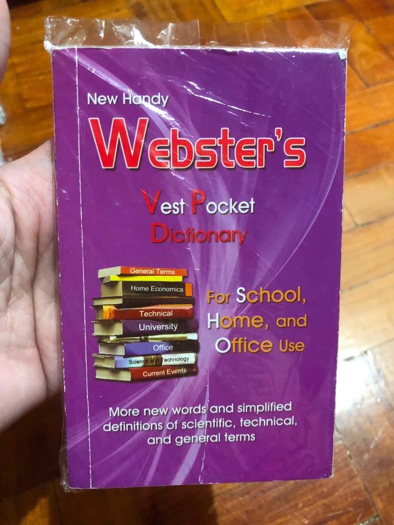 [PB] New Handy Webster's Vest Pocket Dictionary (Category: Children's Books) located in San Juan City. Submitted by ttanmien (Listing ID 1468940274, Image 2). Description: ⚜️✨⚜️✨⚜️✨⚜️✨⚜️✨⚜️ 💁🏻‍♀️SELLING PRICE: ₱20 Original Price: ₱80 💁🏻‍♀️Book Genre: Non Fiction, Children's nonfiction, Reference, Dictionary 💁🏻‍♀️Book insight: General English vocabulary, scientific, technical, home, office, and school terms 💁🏻‍♀️Target Audience: Students �