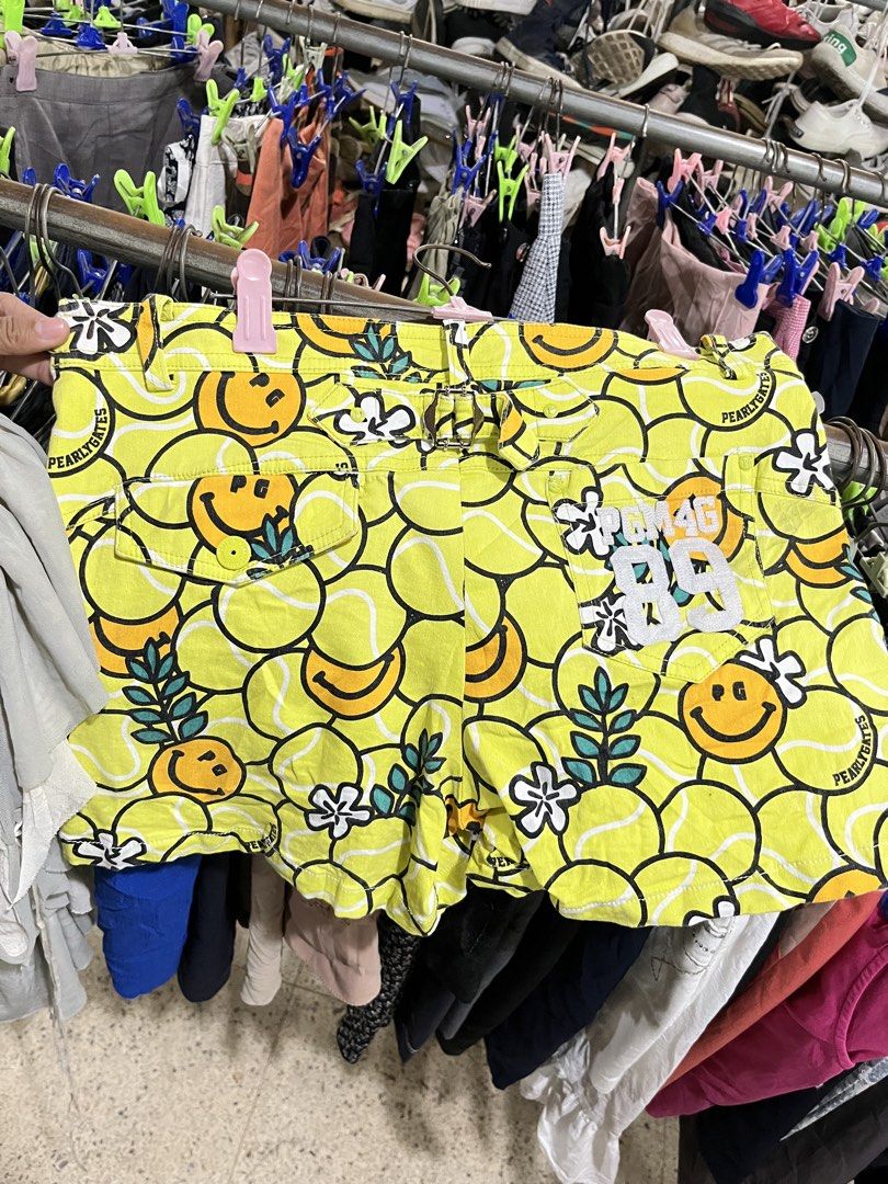 Pearly Gates Yellow Skort (Category: Skirts) located in Pagadian. Submitted by primserenity (Listing ID 1469134071, Image 1). Description: .