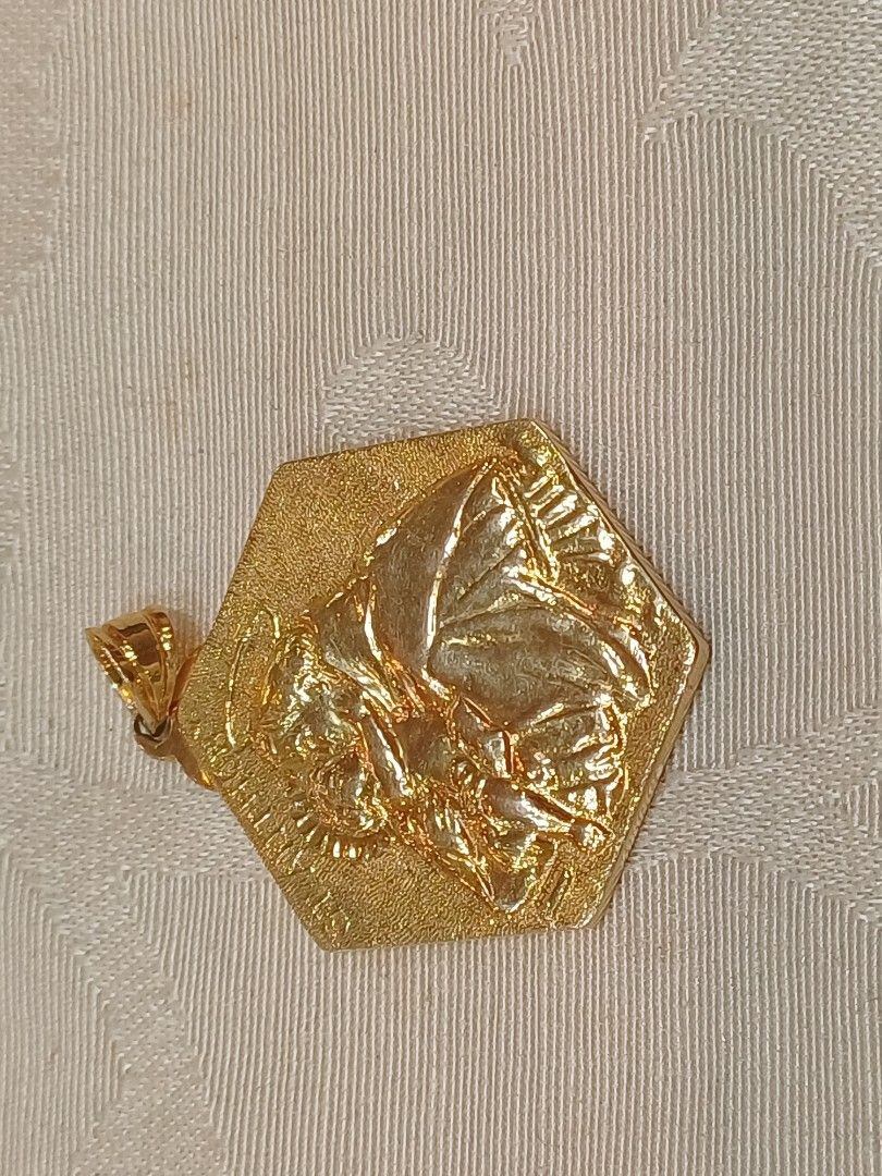 Pendant medal (Category: Necklaces) located in Makati City. Submitted by divinejewels.ph (Listing ID 1469009145, Image 1). Description: GJU-861 PENDANT MEDAL ST. ANTHONY CHRISTOPHER 14KYG 18.0GRAMS.