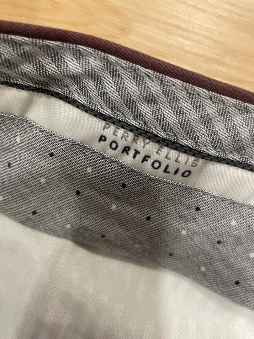 Perry Ellis Slacks Pants (Category: Jeans) located in Manila. Submitted by bedlambuzz (Listing ID 1469081493, Image 3). Description: WYSIWYG ALL JEANS ARE USED BUT FULLY WEARABLE BUTTONS AND ZIPPERS INTACT MAY HAVE SLIGHT DISCOLORATION OR SMALL FLAWS.