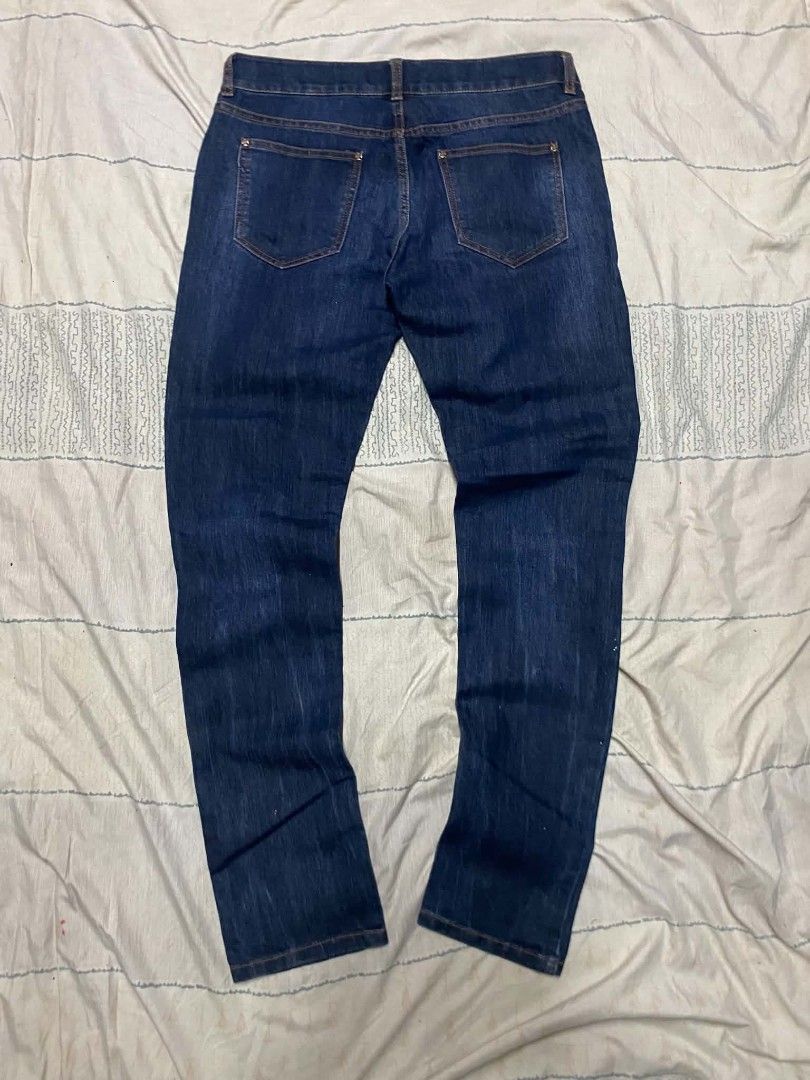 Philipp Plein Straight Supreme (Category: Luxury Apparel) located in Manila. Submitted by kayzthawan (Listing ID 1469041661, Image 3). Description: ₱1,000.00 💎 Philipp Plein Straight Supreme Size : 29 Condition : Like New Condition : 9.7 Issue : None.