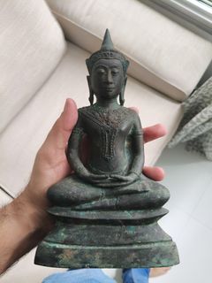 (Category: ) located in . Submitted by narai_trading_artifacts (Listing ID 1468982676, Image 1). Description: .
