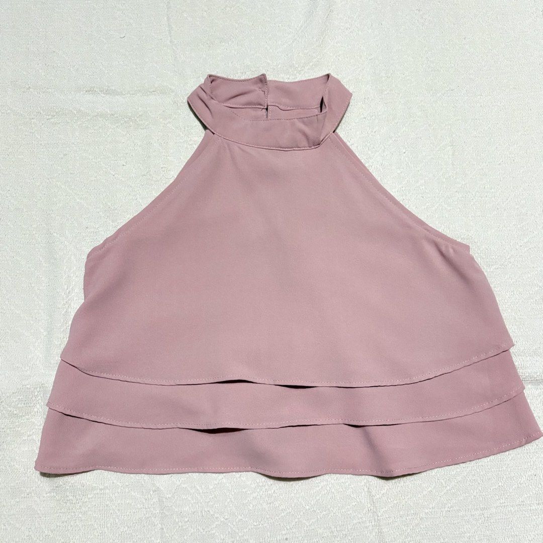Pink Halter Neck Top (Category: Sleeveless) located in Bulacan. Submitted by luvjww (Listing ID 1469124433, Image 2). Description: - Used once - Size: Length: 16in Chest: 18-20cm .