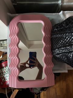 (Category: ) located in . Submitted by peachsoda.co (Listing ID 1468971809, Image 1). Description: .