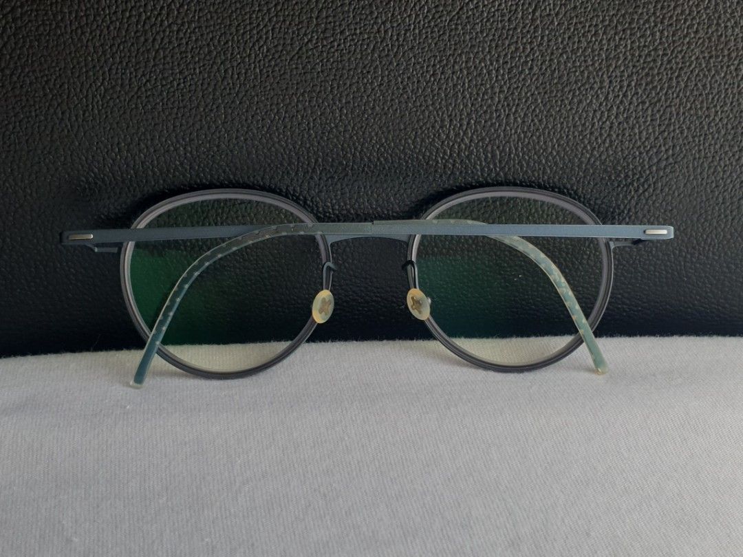 Piovino LITEN Lightweight Eyeglass Frame (Category: Sunglasses & Eyewear) located in Quezon City. Submitted by WasalakTwo (Listing ID 1469088433, Image 2). Description: Bought in Korea Durable and high quality Ultra lightweight frame Goodcondition Still presentable Lens are graded, but replaceable Open for delivery nationwide Front Width 13cm Front Height 4.4cm.