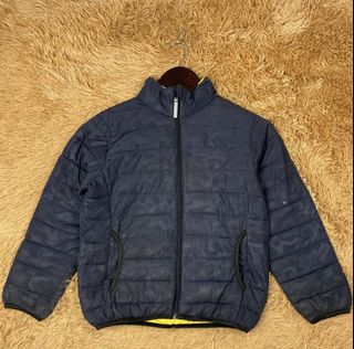 (Category: ) located in . Submitted by wilcostore (Listing ID 1469019919, Image 1). Description: .
