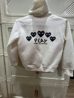 (Category: ) located in . Submitted by reloved.finds (Listing ID 1469160426, Image 1). Description: .