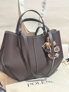 (Kategori: ) berada di . Dikirim oleh luxe_bagid (ID iklan 1469001093, Gambar 1). Deskripsi: .