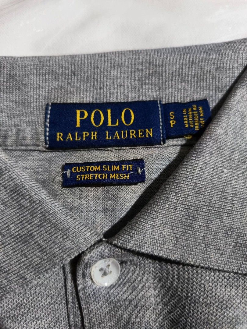 Polo Ralph Lauren (Category: Activewear) located in Bacolod City. Submitted by streetlux.ph_v2 (Listing ID 1469028777, Image 2). Description: Ralph Lauren "custom slim fit stretch mesh"polo shirt🏇 ✔️Small on tag ✔️ 19.5 by 27 ✔️ Authentic ✔️ Asnew condition ✔️10/10 cr ✔️ Personal buyer 💰1080 free shipping Location: Bacolod City ✈️.