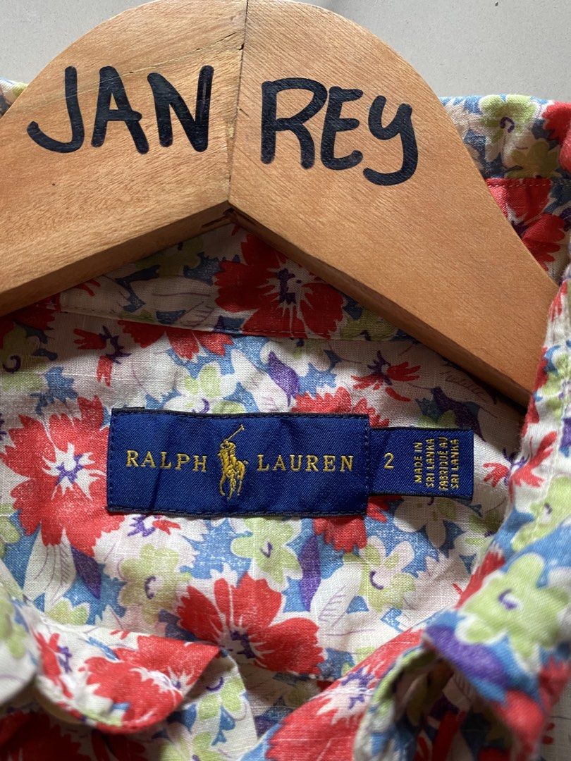 Polo Ralph Lauren Floral (Category: Longsleeves) located in Quezon City. Submitted by janrey0402 (Listing ID 1468950995, Image 3). Description: Size 2 ( Medium ) Dimensions 19 Width x Length 26 front 27 back Authentic Complete Tags Excellent Condition Color Rate 9.5/10 Ready to Wear No Issue.