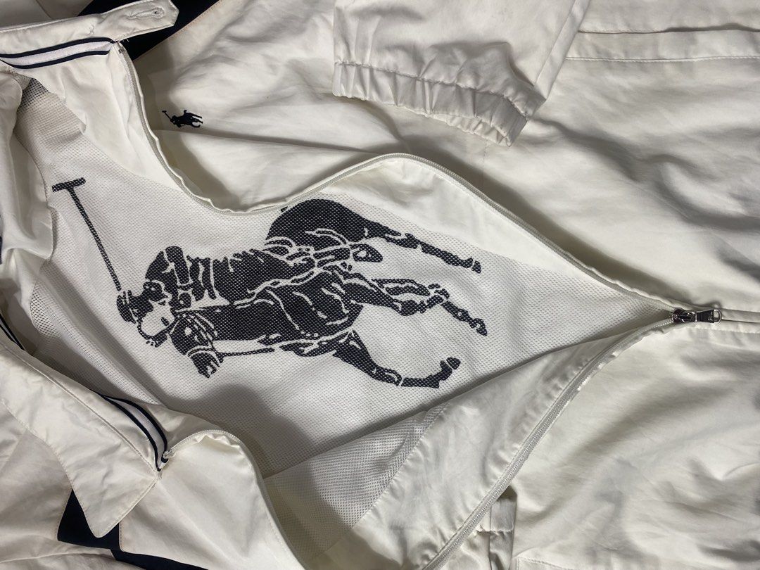 Polo rl jacket windbraker jacket (Category: Hoodies) located in Lipa City. Submitted by _thriftitcloud (Listing ID 1468931901, Image 2). Description: 25x28 Very Good condition Color rate 9/10 .
