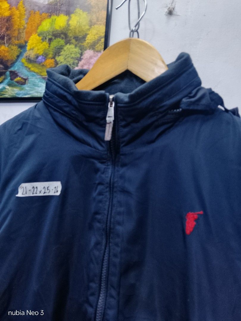 polo sport semi windbreaker jacket (Category: Coats, Jackets and Outerwear) located in Valenzuela. Submitted by joshwrldselection (Listing ID 1469105225, Image 2). Description: medium - large excellent condition need wash only thrift..