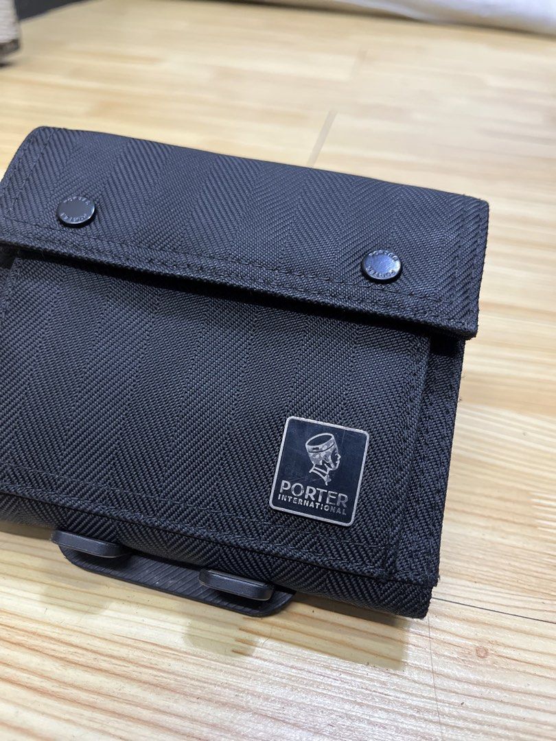 Porter MELODY Tri-Fold Wallet (Category: Wallets & Card Holders) located in Quezon City. Submitted by scndwve (Listing ID 1469116616, Image 3). Description: Porter International MELODY Tri-Fold Wallet 📍QC.