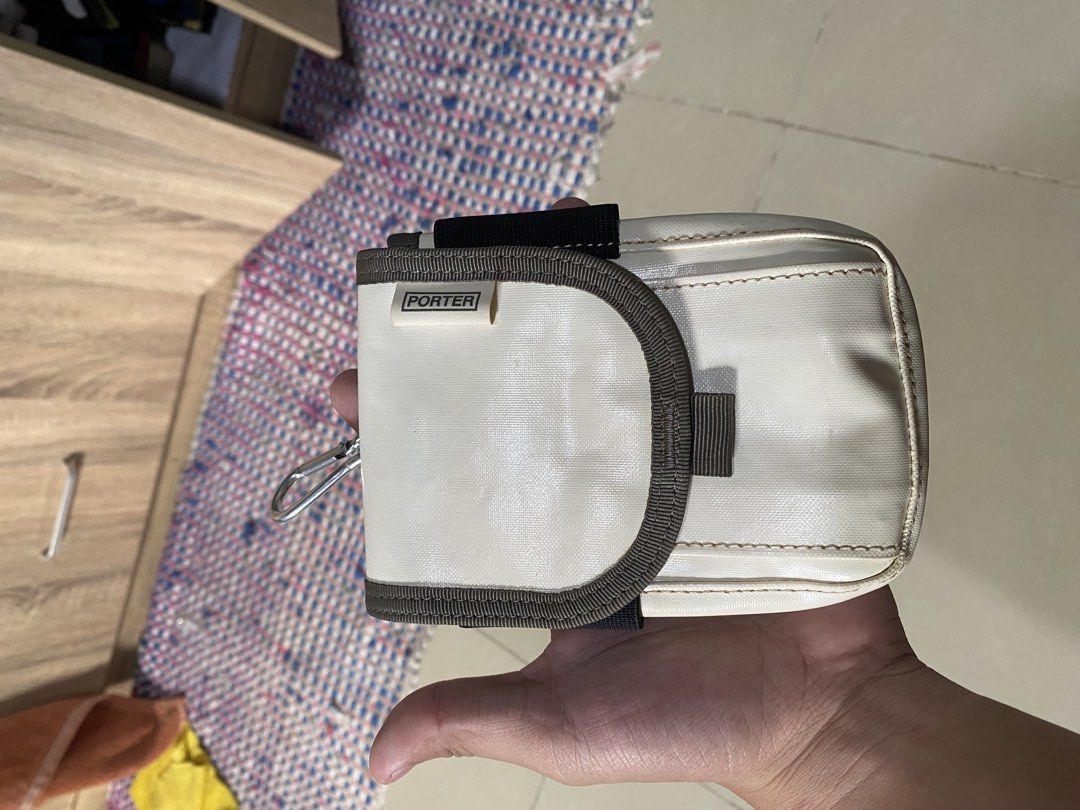 Porter-Yoshida & Co Jam pouch (Category: Luxury Bags & Wallets) located in Pili. Submitted by aries_raye_on_fcbk_dm (Listing ID 1468989041, Image 2). Description: Negotiable No issues.