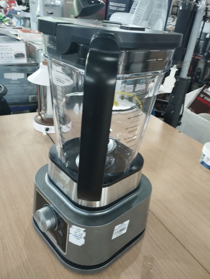 POWER BLENDER (Category: Juicers, Blenders & Grinders) located in Caloocan City. Submitted by dhiony (Listing ID 1468959370, Image 2). Description: -NINJA POWER BLENDER -USED ,NO BOX, LIKE NEW -220V.