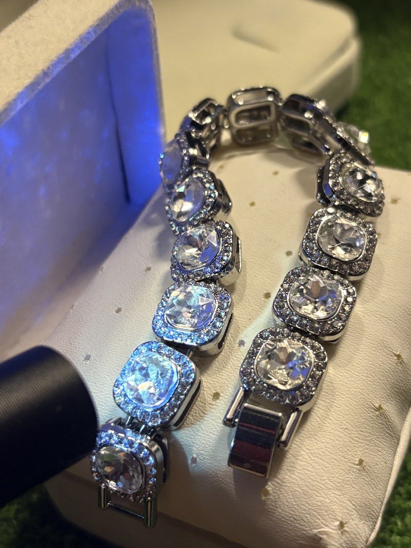 Power bracelet (Category: Bracelets) located in Davao. Submitted by ememlou17 (Listing ID 1469069719, Image 3). Description: Power tennis beacelet Size8-8.5 No markings Rodium/ Platinum over copper based metal Tarnish resistant with extra care Message me directly📩.