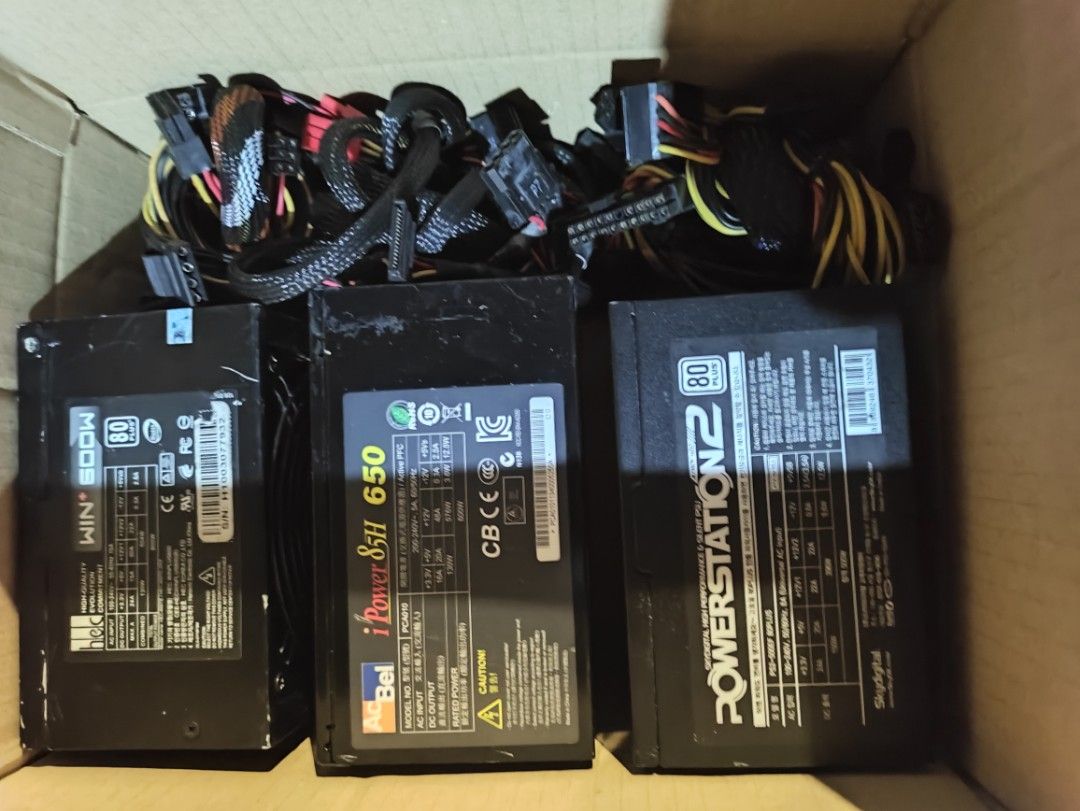 Power Supply Unit 500-600W TRUE RATED (Category: Other Accessories) located in Taytay. Submitted by torkt (Listing ID 1469014328, Image 1). Description: Power Supply Unit / PSU ₱700 - 500W PSU ₱750 - 500W PSU 80+ ₱800 - 600W PSU ₱850- 600W PSU 80+ Pick up or Lalamove cash or Gcash payment pag pick-up mo o ng rider loc: Lupang Arenda, Taytay Rizal.