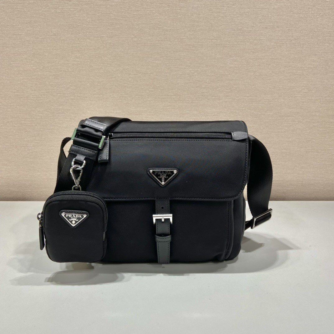 Prada Black Nylon Messenger Bag (Category: Luxury Bags & Wallets) located in Manila. Submitted by shoulderfashion (Listing ID 1469102181, Image 1). Description: .