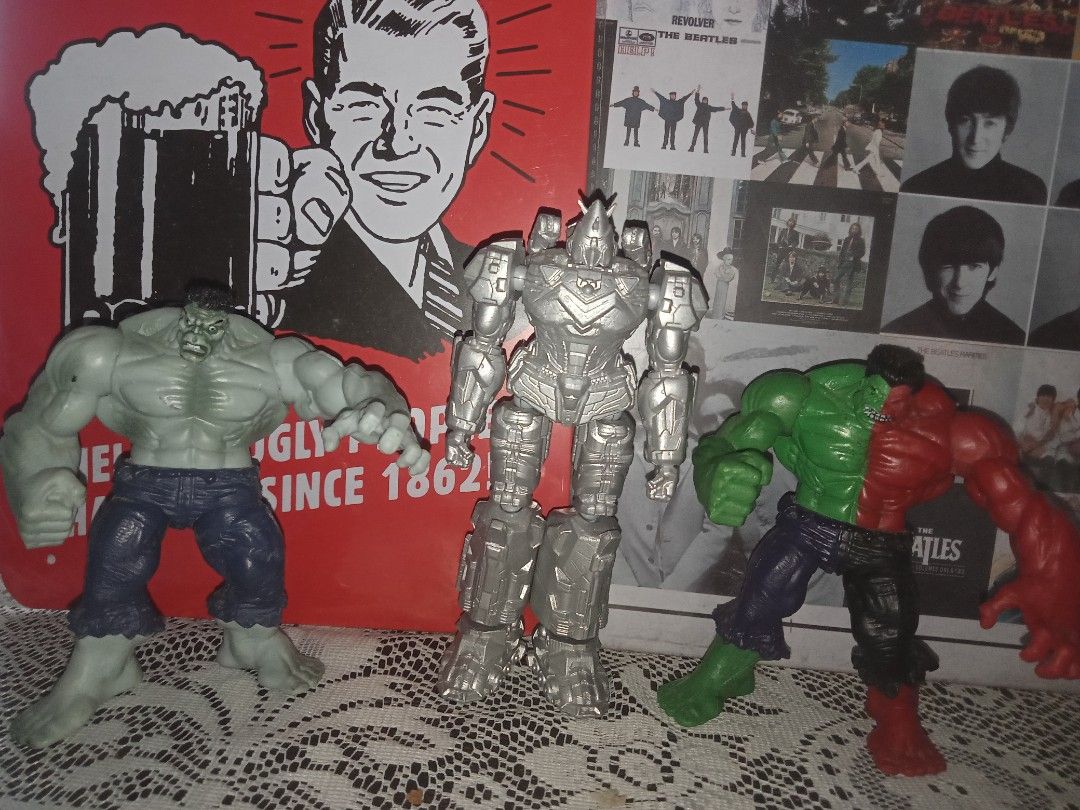 PRE OWNED SET OF FIGURES (Category: Figurines & Statues) located in Quezon City. Submitted by mangchester (Listing ID 1468948051, Image 1). Description: SET OF HULK AND VILTES V FIGURES ALL FOR 350 ONLY HULK ITEMS HEAVY BUT NO MARKINGS GCASH PAYMAYA SHIPPING LBC JRS OR LALAMOVE .