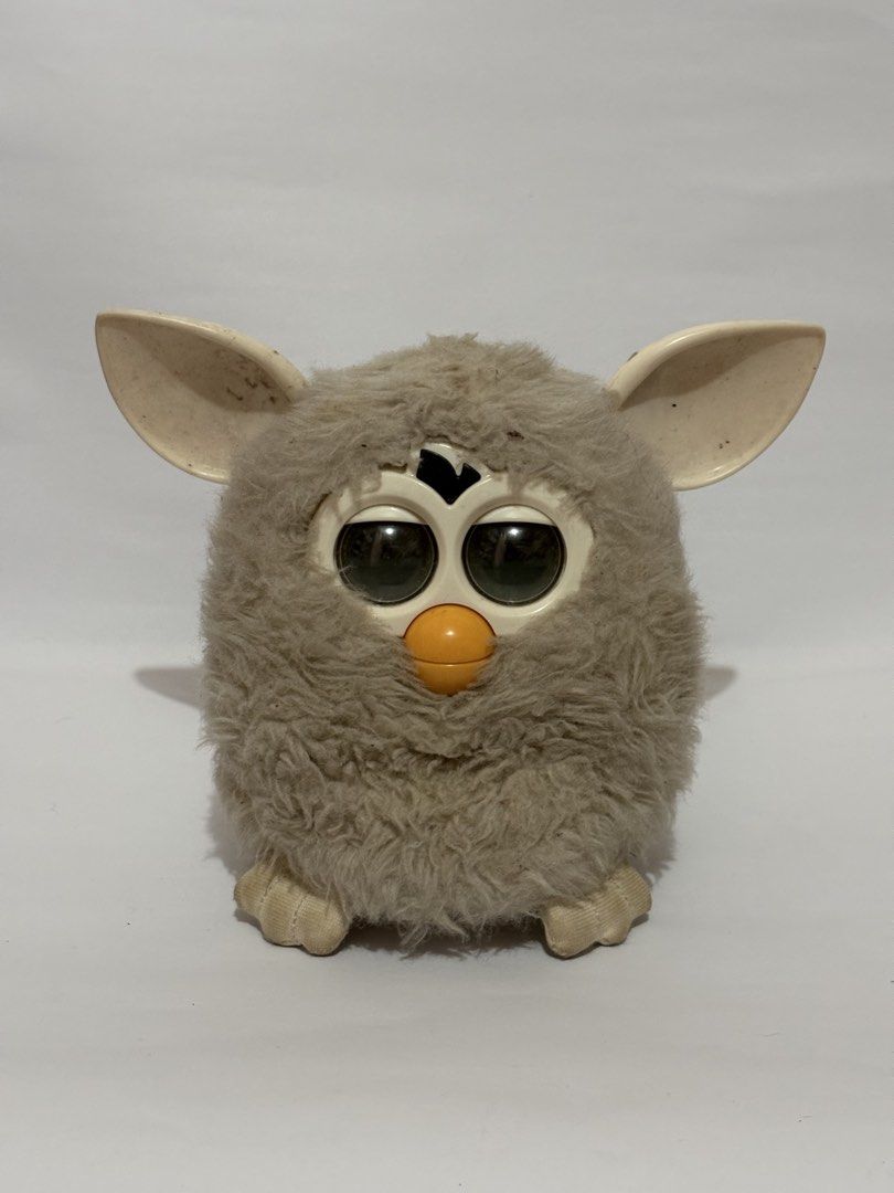 Preloved Furby (2012) Yeti (Category: Interactive Toys) located in Manila. Submitted by kakielutter (Listing ID 1469015182, Image 2). Description: PRELOVED FURBY (2012) YETI ╰ ₱500 (nego) ╰ with issues: stuck on “evil personality,” would randomly shut down, doesn’t move, right ear isn’t attached properly anymore, can’t tickle or pet properly MOD: to be shouldered by the buyer MOP: GCash .