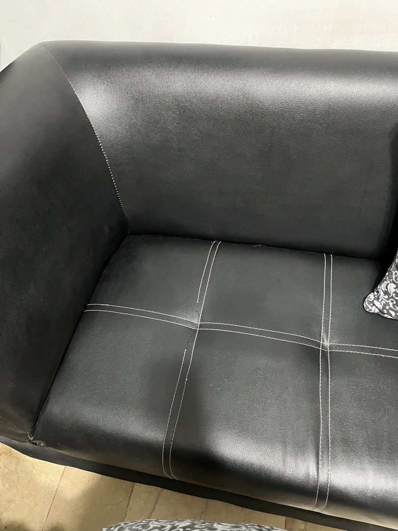 [PRELOVED] L-shaped Leather Sofa with Hidden Storage (Category: Sofas) located in Manila. Submitted by norlanieco (Listing ID 1469136876, Image 3). Description: Loc: Caloocan City Personal preloved For self pick-up/Lalamove (4 wheels).