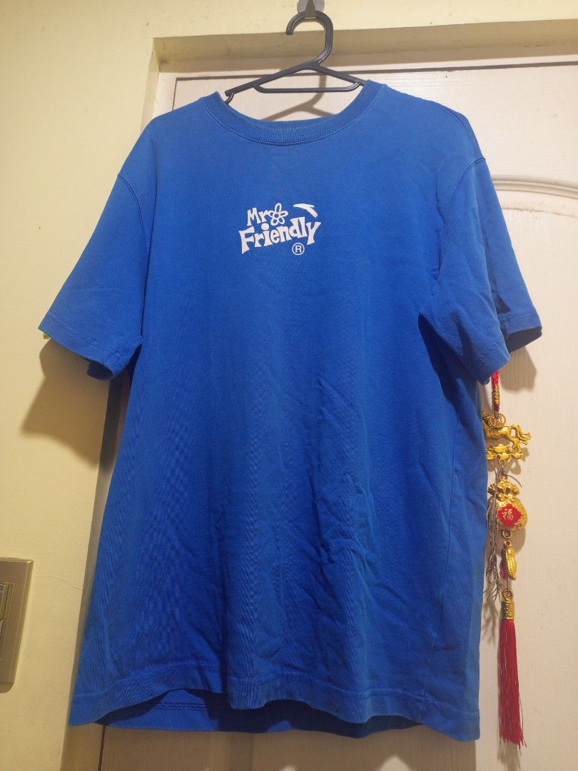 Preloved tshirt Anta Sports (Category: Tshirts & Polo Shirts ) located in Manila. Submitted by bluelight15 (Listing ID 1469158373, Image 1). Description: Preloved tshirt but in good condition ‎✅ Brand Anta Sports ‎✅ Length: 20" ‎✅ Width: 15" ‎✅ Color: Blue ‎✅ Actual tag size: Small ‎Buy now for as low as P50 only!.