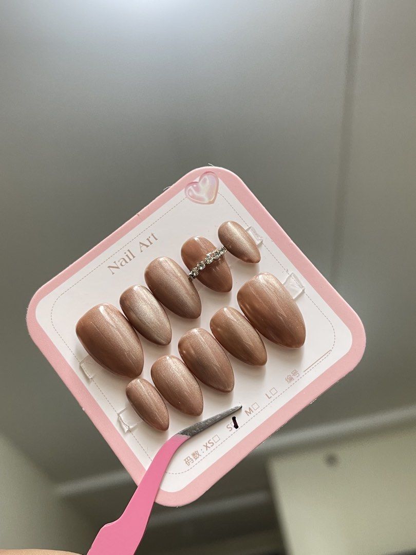 Press On Nails (Category: Hands & Nails) located in Manila. Submitted by purebear_480278 (Listing ID 1469001413, Image 1). Description: ✨Looking for beautiful, handmade press-on nails? I’ve got you covered! 💅 Made-to-Order & Customized Press-On Nails 🍀Price range ₱150-₱350 only ! 📦 Bulk orders are welcome 📍 Available in Taguig & Tondo Every set is carefully crafted to match your style and make your nails look salon-perfect. ✅Inclusions •Nail 
