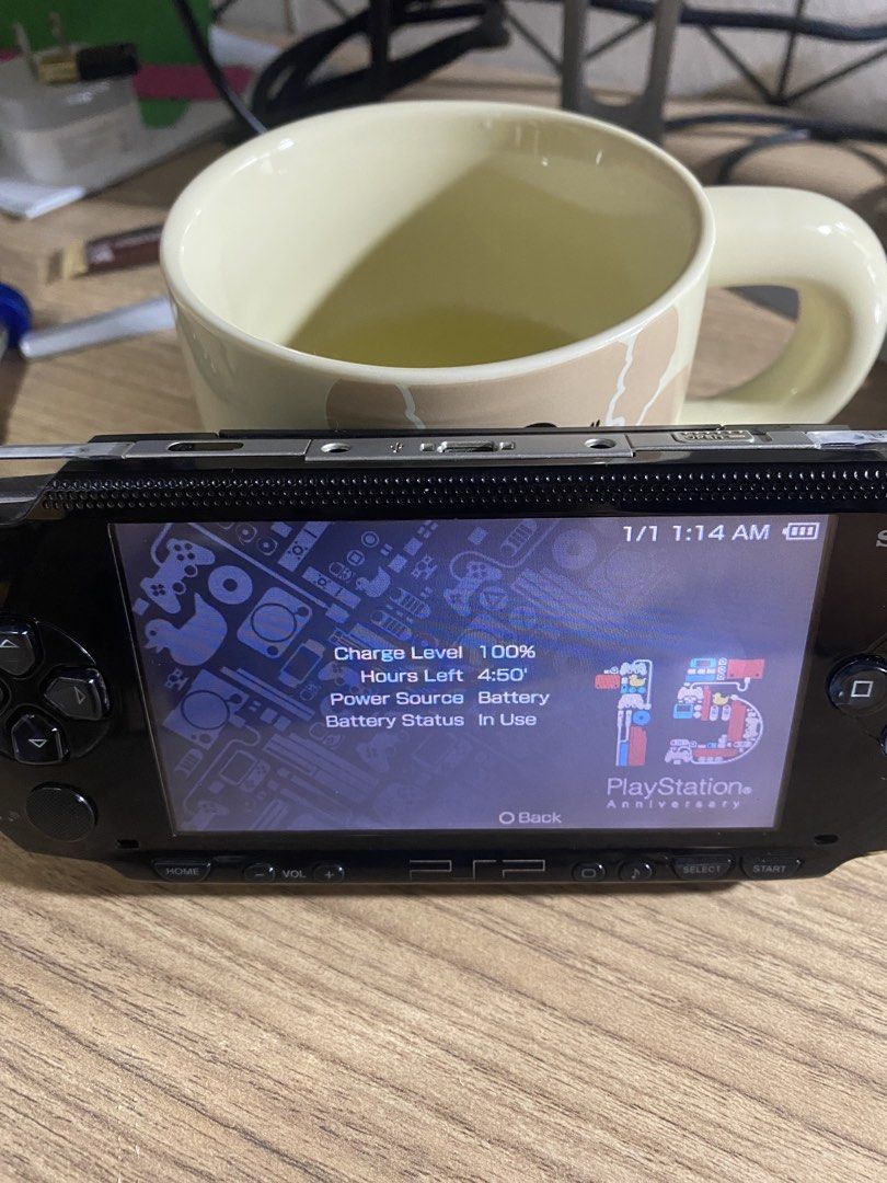 PSP 1000 (Category: PlayStation) located in Caloocan City. Submitted by ceoof6 (Listing ID 1469059608, Image 1). Description: In Excellent Condition: - working all buttons - no damage lcd or green line - original battery (not bloated) - working audio jack and speakers - working charging port Inclusion: - psp 1000 unit - original psp charger - 4GB Memory Stick Duo - Case for psp Location: Manila, España.
