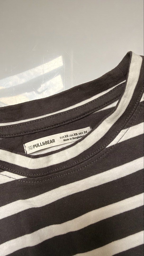 Pull & Bear Sweater (Women’s) (Category: Coats, Jackets and Outerwear) located in San Juan City. Submitted by acst12 (Listing ID 1468941150, Image 2). Description: .