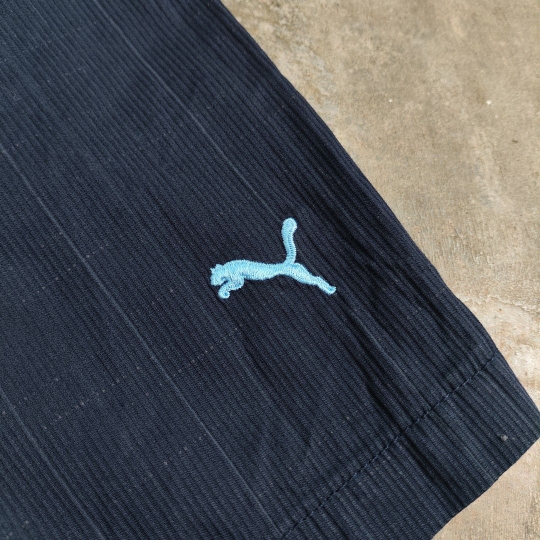 Puma Dark Blue Shorts (Category: Shorts) located in Rosales. Submitted by kudoscache (Listing ID 1469065243, Image 2). Description: - Brand: Puma - Waist: 25-40 | Length: 17.5 - Color: Dark Blue - slightly nego payment: maribank / gotyme courier: J&T.