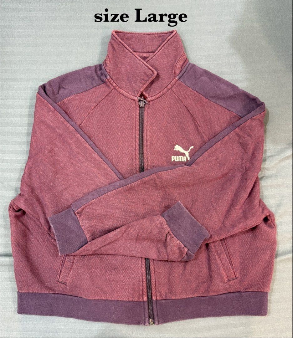 Puma Short track (Category: Coats, Jackets and Outerwear) located in San Pedro. Submitted by space4peace (Listing ID 1469019444, Image 1). Description: .