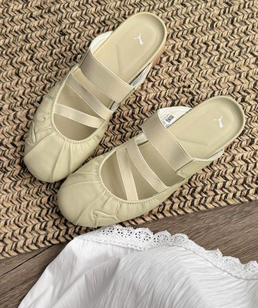 Puma Speedcat Mule ‘Toasted Almond’ (Category: Sneakers) located in Manila. Submitted by collectorfinds (Listing ID 1469011624, Image 2). Description: “HIGH CHARACTER. MODERN ATTITUDE.”🤎✨ Puma Speedcat Mule ‘Toasted Almond’ Women’s US Size 7 ❌ Before ₱ 7,985 ✅ NOW ₱ 5,985 ONLY 📩 PM us to purchase 📍2nd Floor, 317 Fernando Poe Jr Ave . Quezon City. Right above Yamaha near LRT 1 - Roosevelt Station. 📈 Prices subject to change without notice.