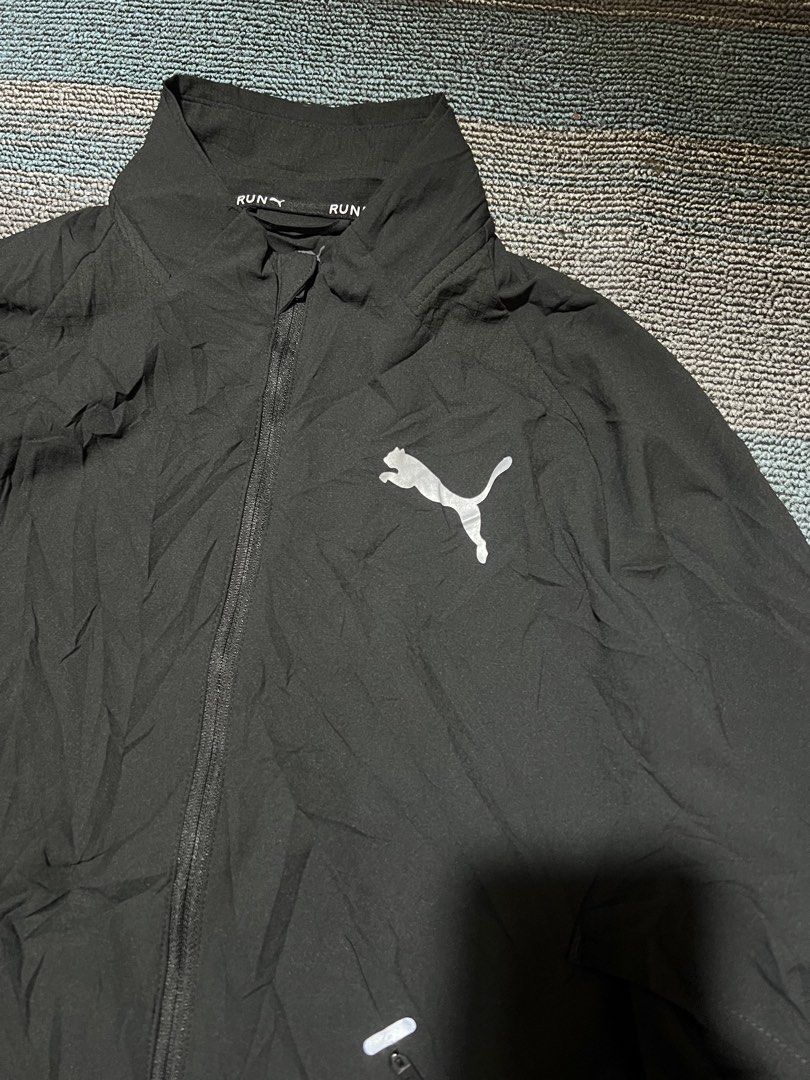 Puma Ultrawave Running Jacket (Category: Coats, Jackets and Outerwear) located in Cebu City. Submitted by mark24anth29233 (Listing ID 1469042417, Image 3). Description: Original Size: Large on tag Dimes: see last pics Excellent condition Color rate: 10/10 No issue.