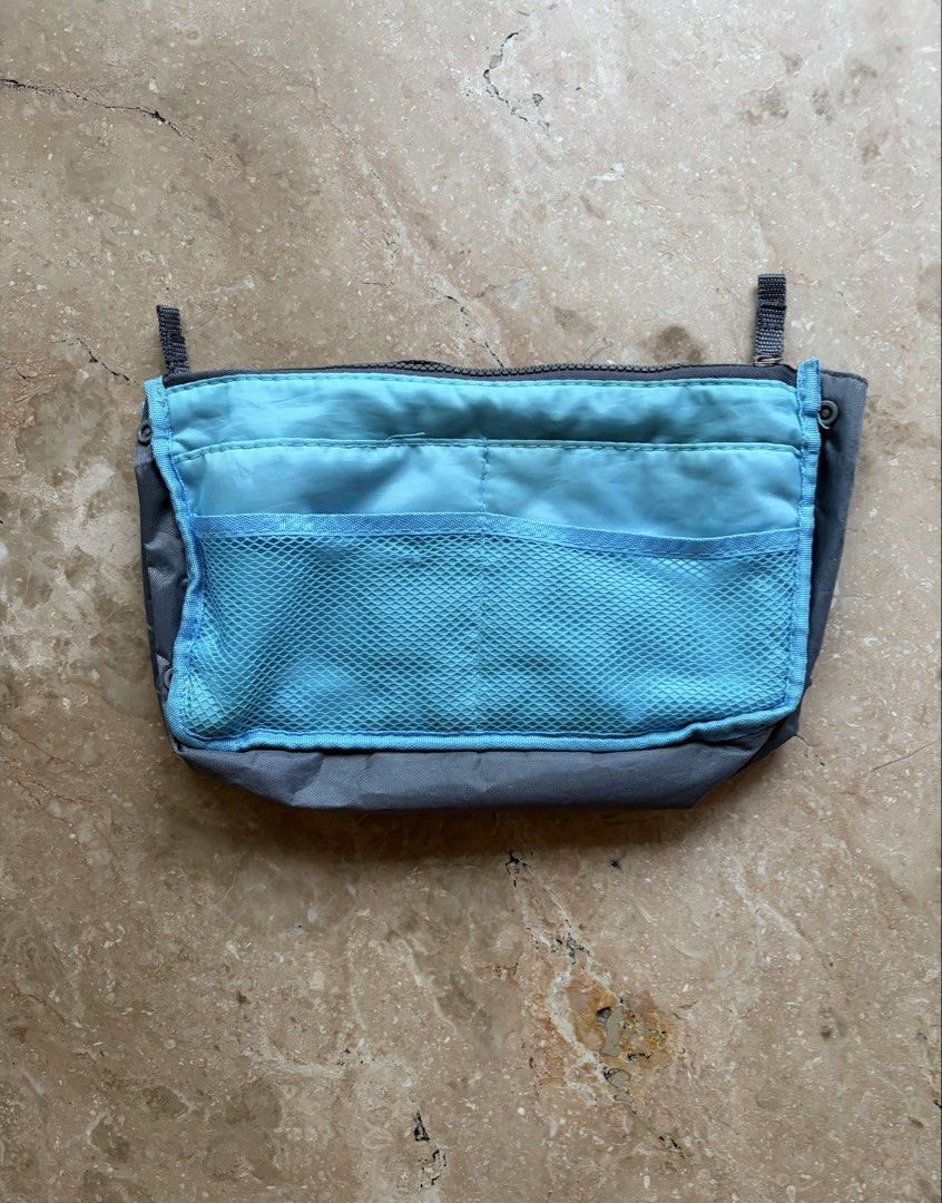 Purse Organizer Insert: Grey / Aqua (Category: Wallets & Card holders) located in Quezon City. Submitted by tidyup.lara (Listing ID 1468932042, Image 1). Description: Sold as is Condition 8/10: used but in good condition.