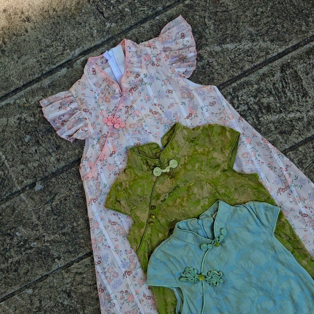 Qipao Tops Bundle (Category: Others Tops) located in Quezon City. Submitted by andreifuen34701 (Listing ID 1469152127, Image 1). Description: Can fit to XS-S Excellent condition.