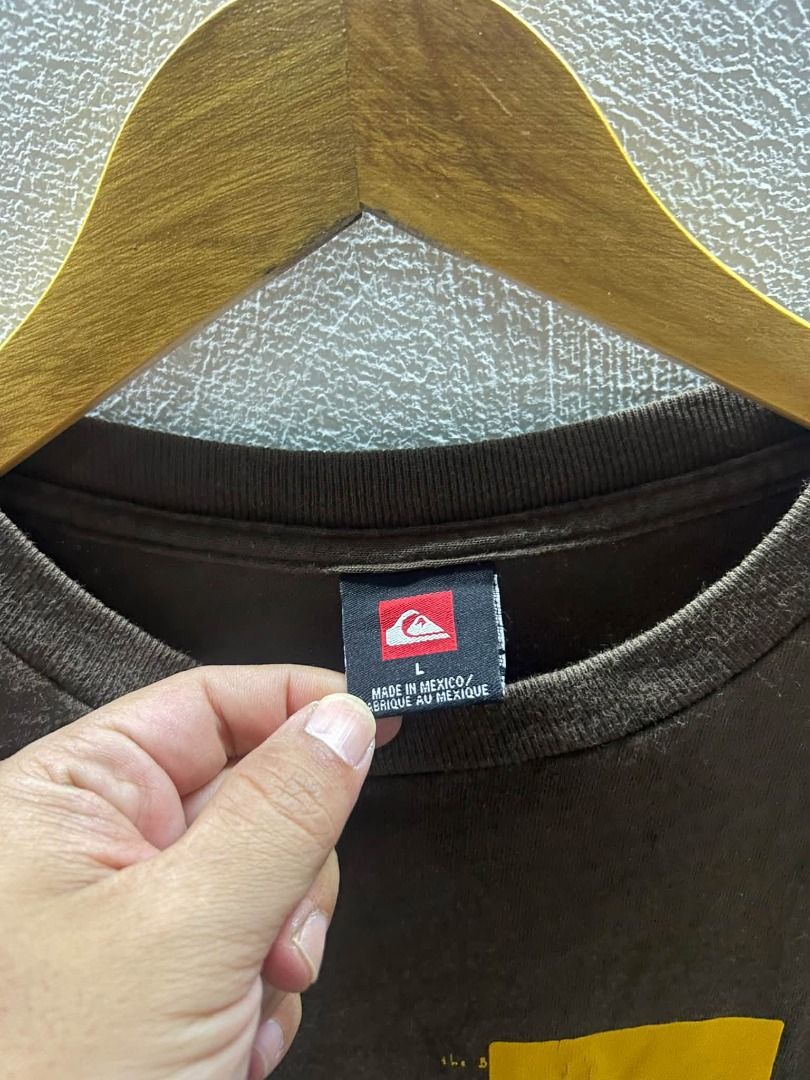 QS VINTAGE LS (Category: Tshirts & Polo Shirts ) located in Caloocan City. Submitted by j3ngsanity (Listing ID 1469077637, Image 3). Description: ISSUE : MIN CRACK PRINTS DIMES : 22.5x28.