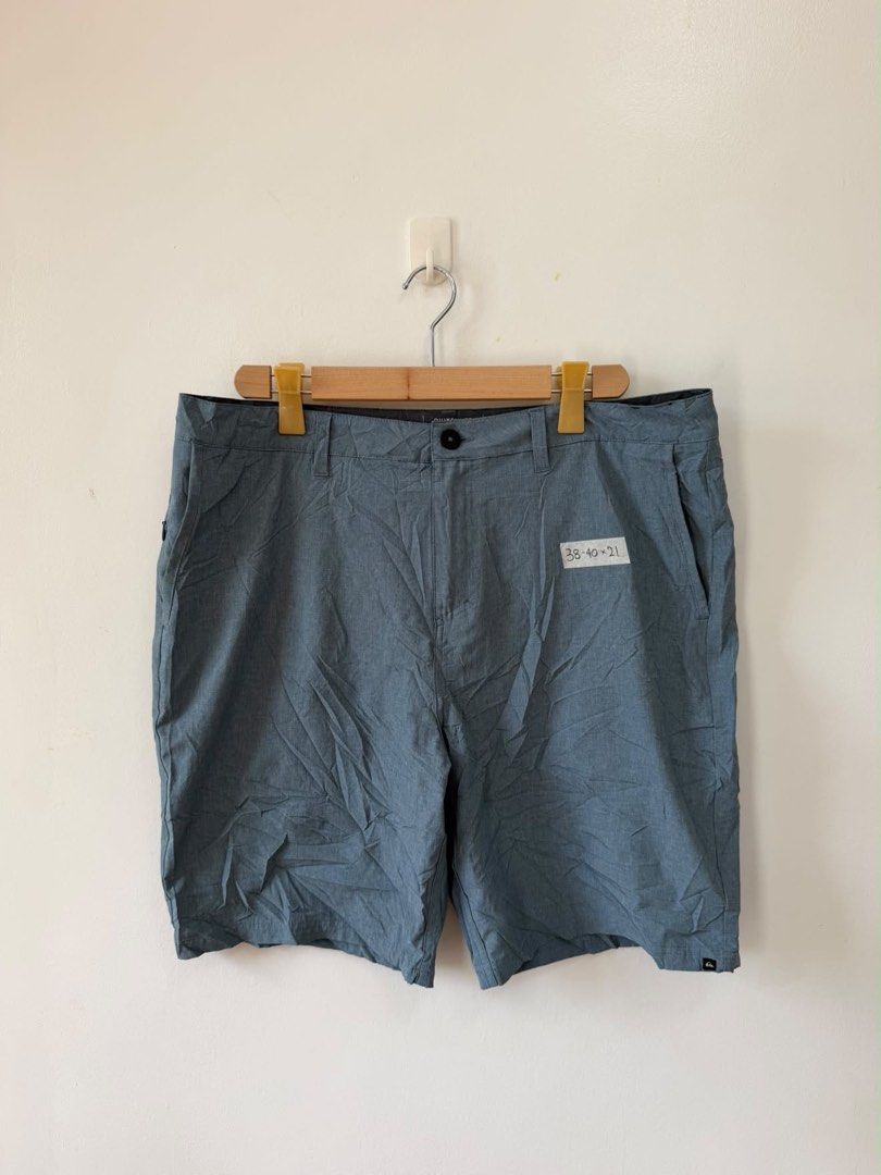 Quicksilver Aquaman Packable Short (Category: Shorts) located in Iloilo. Submitted by bunitoapparel_v2 (Listing ID 1469119762, Image 1). Description: .