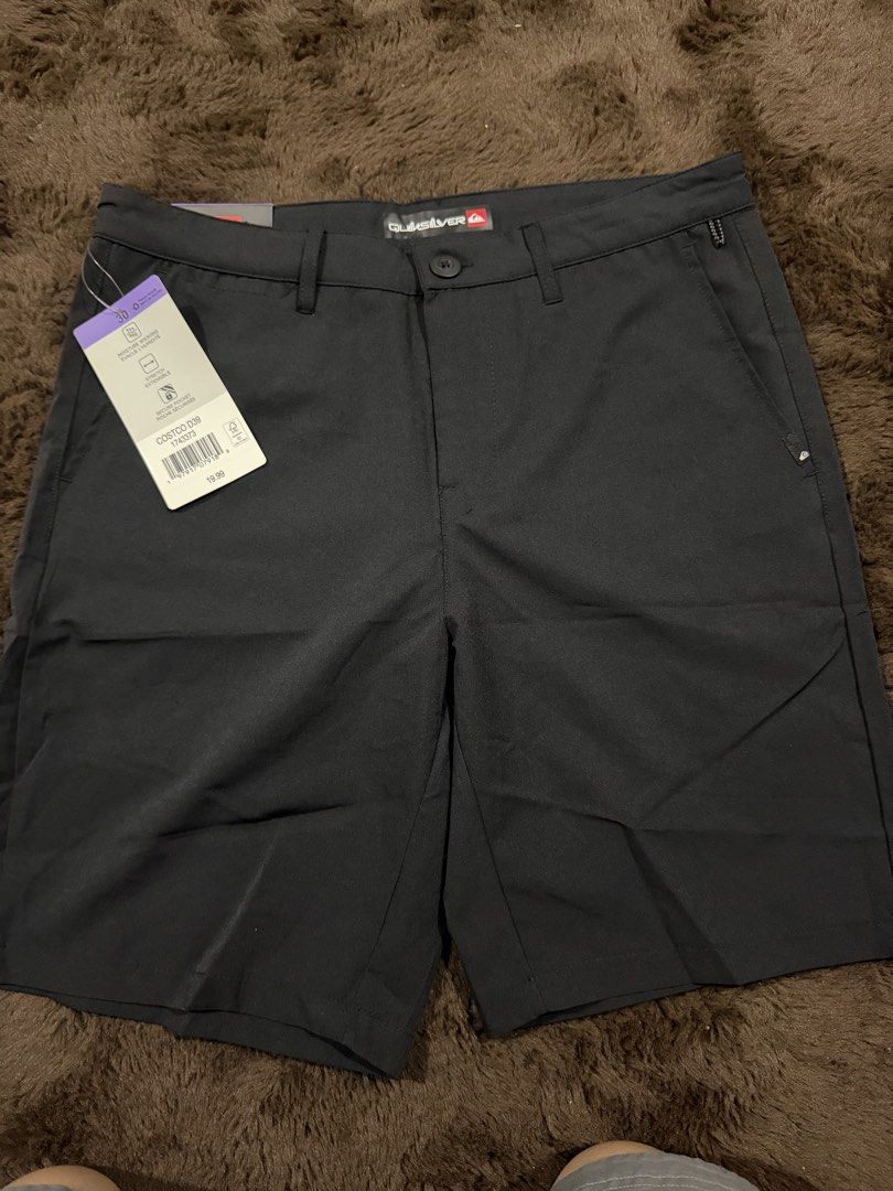 Quicksilver shorts size 30 & 34 (Category: Shorts) located in Quezon City. Submitted by chanpongli (Listing ID 1469111167, Image 2). Description: For sale Brandnew Size 30 & 34 Orig from canada ₱ 600 Loc antipolo hills.