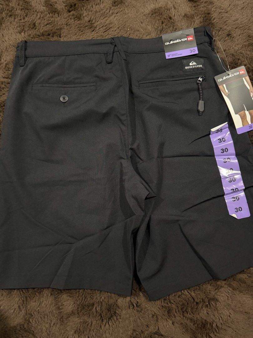 Quicksilver shorts size 30 & 34 (Category: Shorts) located in Quezon City. Submitted by chanpongli (Listing ID 1469111167, Image 3). Description: For sale Brandnew Size 30 & 34 Orig from canada ₱ 600 Loc antipolo hills.