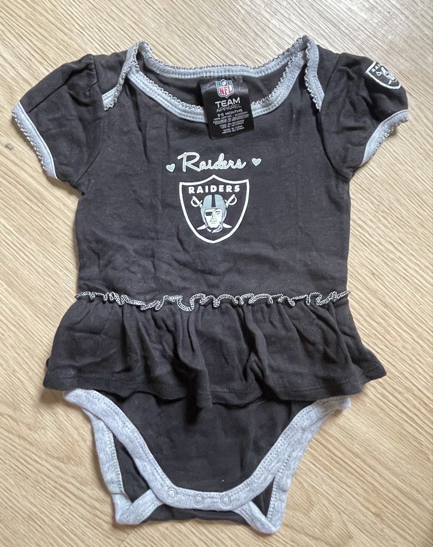 Raiders onesies (Category: Babies & Kids Fashion) located in Naga. Submitted by anbl1004 (Listing ID 1469128717, Image 1). Description: blck na black pa color rate 9/10 3-9 months.