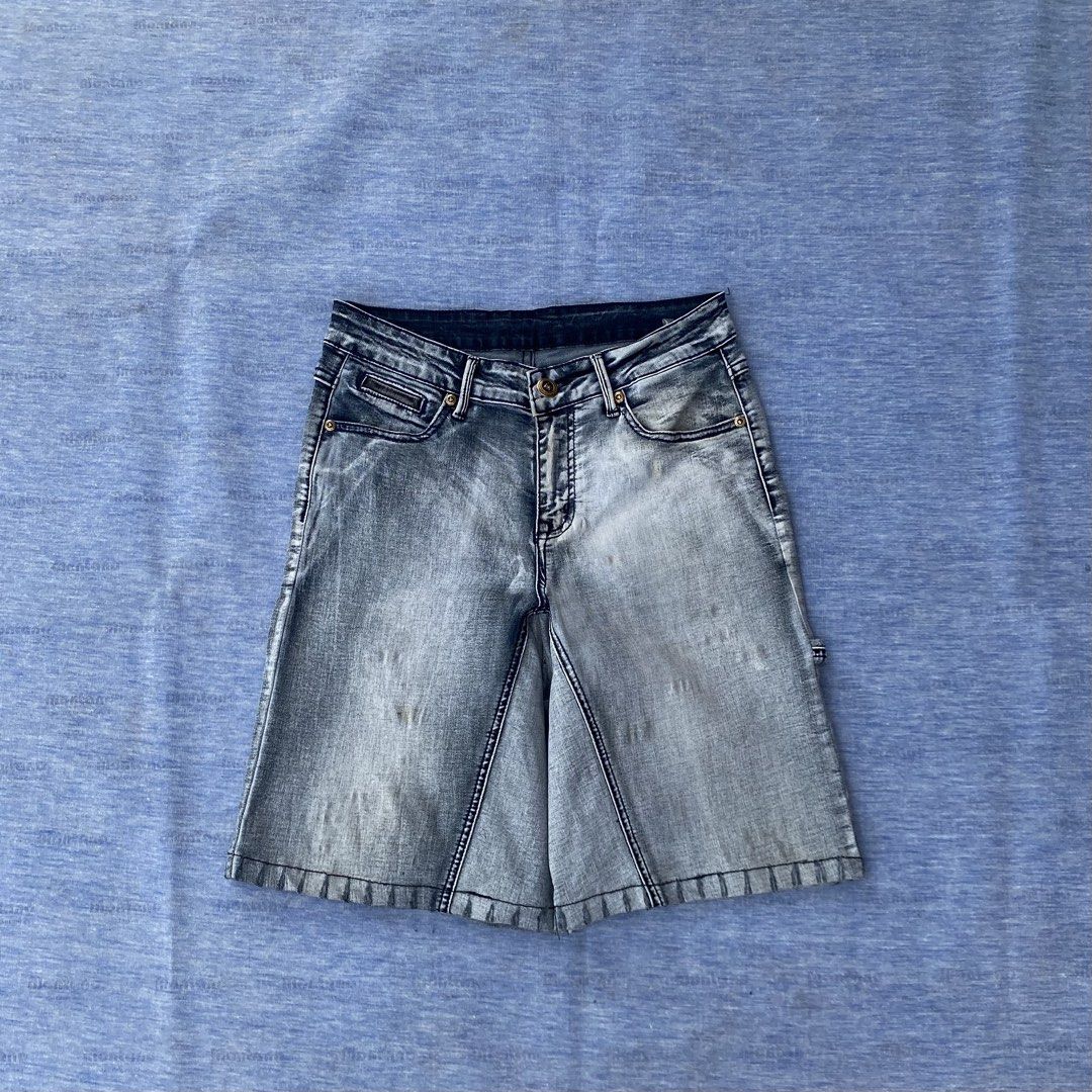 RANDOM Y2k CARPENTER REWORK JORTS (Category: Shorts) located in Angeles City. Submitted by stephen52790 (Listing ID 1469055907, Image 2). Description: 🟥RANDOM Y2k CARPENTER REWORK JORTS (INCH) Waist: 28 Length: 20 Thigh: 13 Leg opening: 11.5 •Good/Excellent condition •Laser print design •Acid colorway •Issue: Minimal stains Price: 400PHP.
