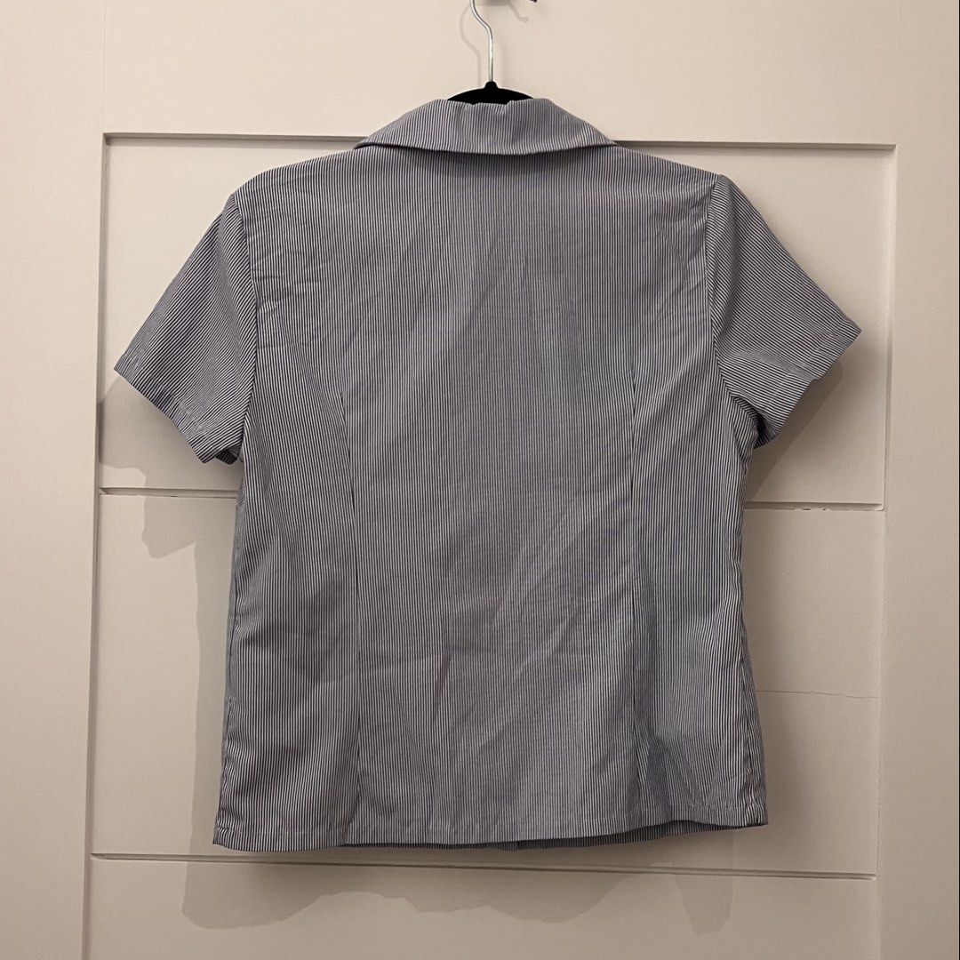 [RARE] Brandy Melville | Teagan Striped Blue and White Button Down (Category: Blouses) located in Manila. Submitted by sojuandtini (Listing ID 1469056113, Image 3). Description: .