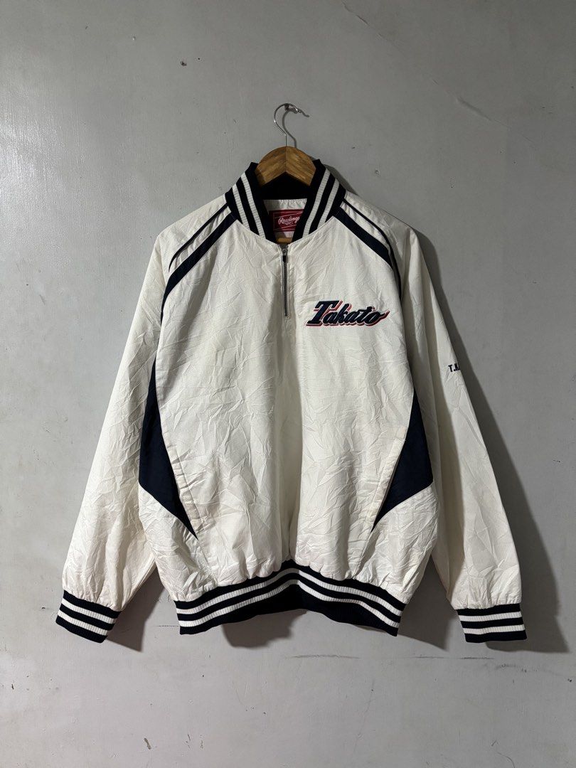 RAWLINGS TAKATO WINDBREAKER (Category: Coats, Jackets and Outerwear) located in Pasay City. Submitted by turthrift (Listing ID 1469043229, Image 1). Description: W26 L27 L to XL boxy .