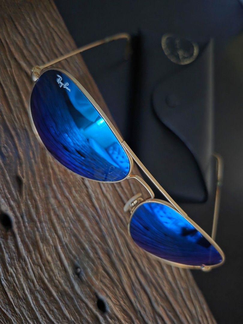 Rayban Aviator Sunglasses RB3025 (Category: Sunglasses & Eyewear) located in Marikina City. Submitted by knifeandtoolphilippines (Listing ID 1469011796, Image 2). Description: Fixed Price No Haggling No Trades Original Genuine Rayban Product.