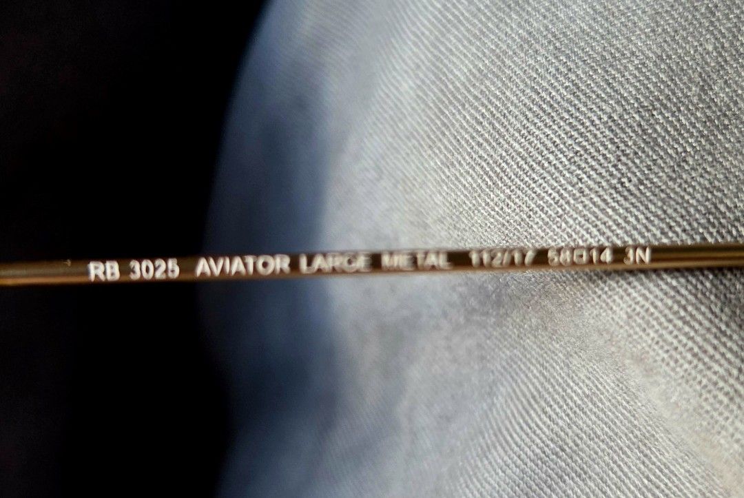 Rayban Aviator Sunglasses RB3025 (Category: Sunglasses & Eyewear) located in Marikina City. Submitted by knifeandtoolphilippines (Listing ID 1469011796, Image 3). Description: Fixed Price No Haggling No Trades Original Genuine Rayban Product.