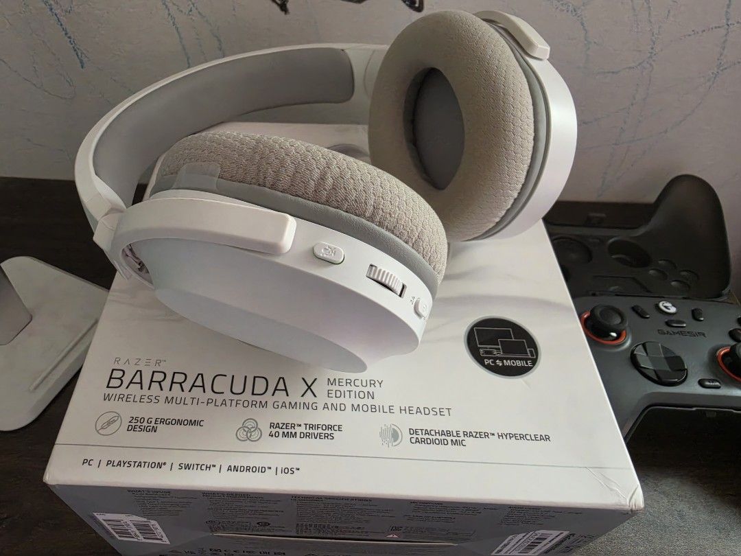 Razer Barracuda X Headser and GameSir lite Controller (Category: Headphones & Headsets) located in Quezon City. Submitted by paulcera (Listing ID 1468932816, Image 2). Description: - Complete gaming bundle: Razer Barracuda X Wireless Gaming Headset (Mercury Edition) and GameSir lite multi-platform controller - Includes original box, headset stand, and controller case - Compatible with PC, PlayStation, Nintendo Switch, and mobile devices - Clean c