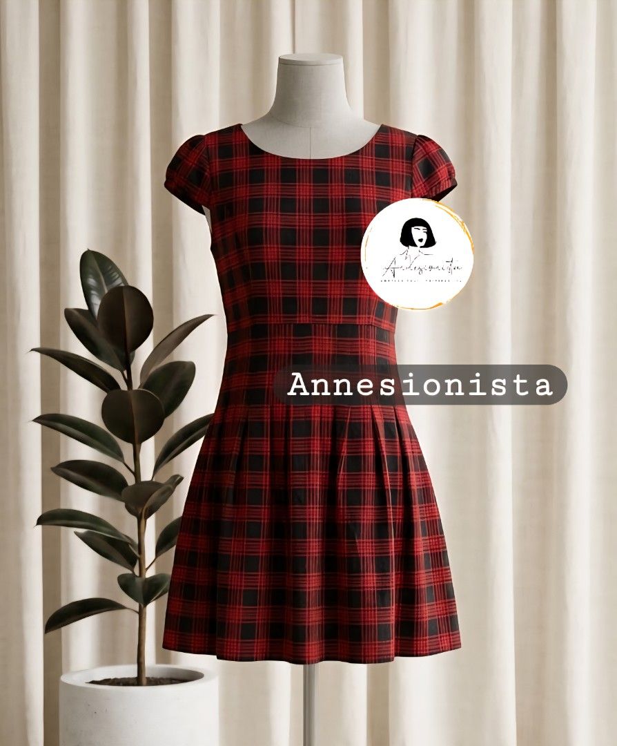 RED PLAID DRESS (Category: Dresses) located in Manila. Submitted by preloveph.dot (Listing ID 1469094213, Image 3). Description: .