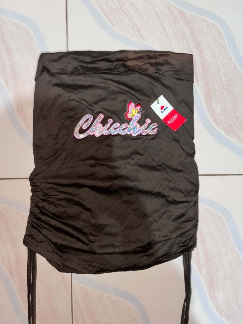 RedSun Y2k Tube Top (Category: Shirts) located in Davao. Submitted by bravecat.edef3f (Listing ID 1468965938, Image 1). Description: .