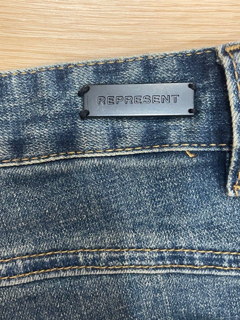Republic Jeans (Category: Jeans) located in Manila. Submitted by bedlambuzz (Listing ID 1469084519, Image 3). Description: WYSIWYG ALL JEANS ARE USED BUT FULLY WEARABLE BUTTONS AND ZIPPERS INTACT MAY HAVE SLIGHT DISCOLORATION OR SMALL FLAWS.